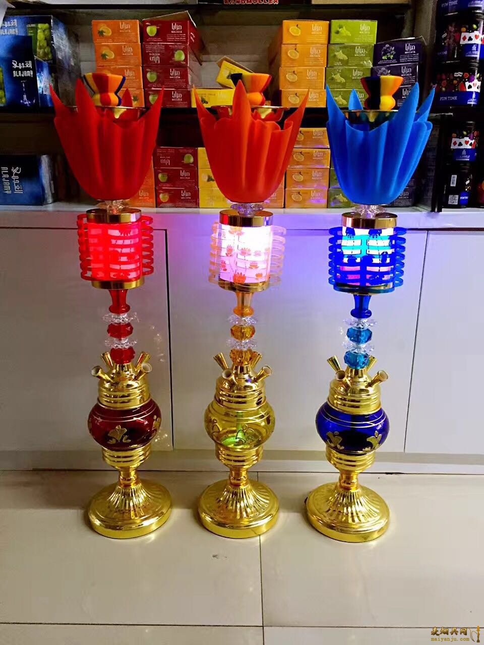 酒吧水烟壶
